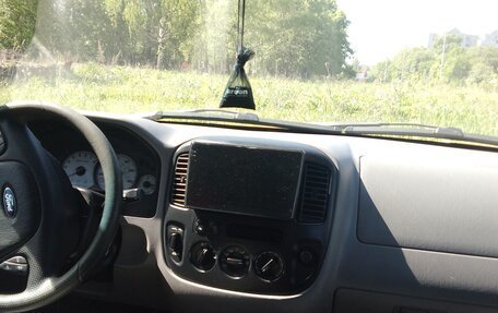 Ford Escape II, 2001 год, 520 000 рублей, 7 фотография