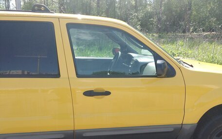 Ford Escape II, 2001 год, 520 000 рублей, 10 фотография