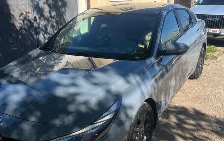 Hyundai Elantra, 2021 год, 2 100 000 рублей, 9 фотография