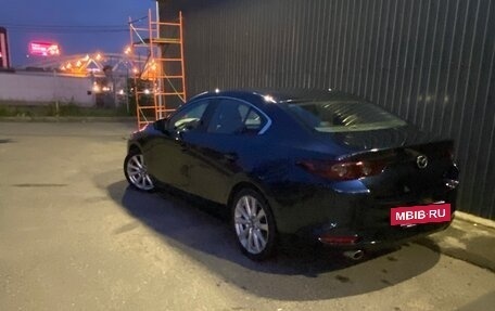 Mazda 3, 2020 год, 1 780 000 рублей, 2 фотография