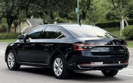 Skoda Superb III рестайлинг, 2020 год, 2 120 000 рублей, 5 фотография