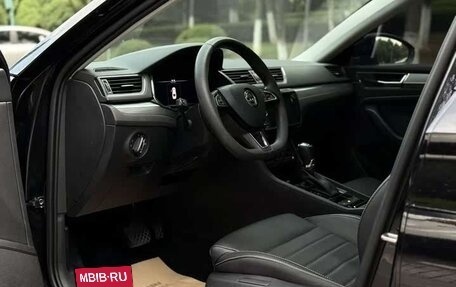 Skoda Superb III рестайлинг, 2020 год, 2 120 000 рублей, 8 фотография