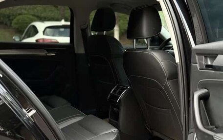 Skoda Superb III рестайлинг, 2020 год, 2 120 000 рублей, 14 фотография