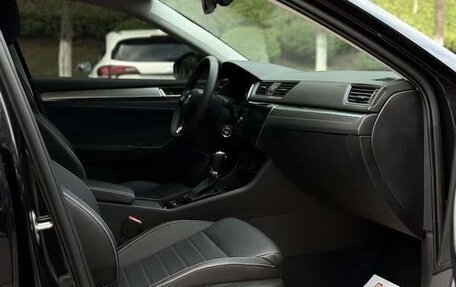 Skoda Superb III рестайлинг, 2020 год, 2 120 000 рублей, 12 фотография
