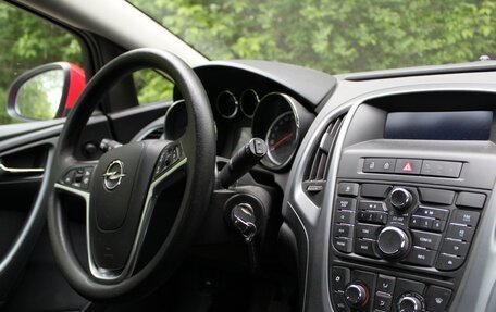 Opel Astra J, 2013 год, 928 000 рублей, 9 фотография