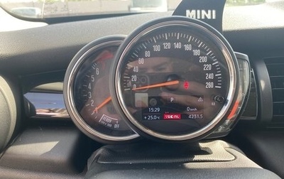 MINI Hatch, 2018 год, 1 979 000 рублей, 1 фотография