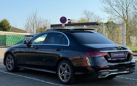 Mercedes-Benz E-Класс, 2021 год, 4 891 000 рублей, 3 фотография