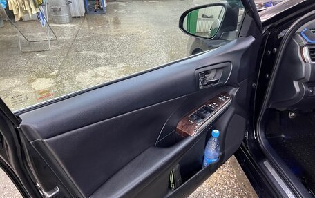 Toyota Camry, 2018 год, 2 600 000 рублей, 10 фотография
