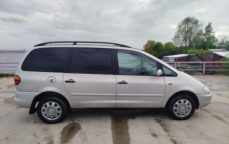 Volkswagen Sharan I рестайлинг, 1999 год, 270 000 рублей, 4 фотография
