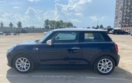 MINI Hatch, 2018 год, 1 979 000 рублей, 6 фотография