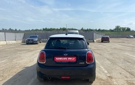 MINI Hatch, 2018 год, 1 979 000 рублей, 5 фотография