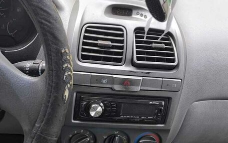 Hyundai Accent II, 2006 год, 290 000 рублей, 4 фотография