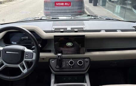 Land Rover Defender II, 2023 год, 13 500 000 рублей, 19 фотография