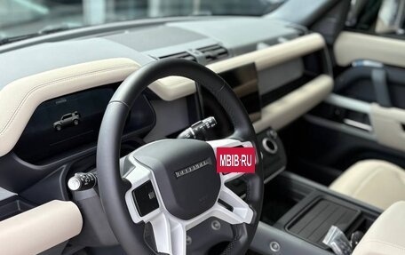 Land Rover Defender II, 2023 год, 13 500 000 рублей, 15 фотография