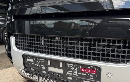 Land Rover Defender II, 2023 год, 13 500 000 рублей, 10 фотография