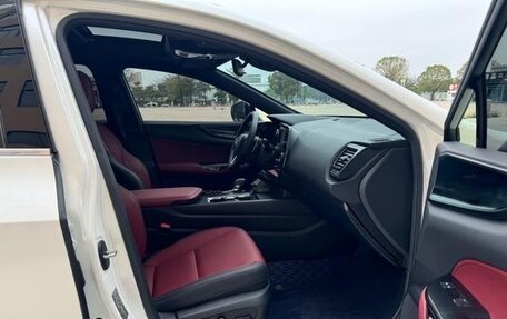 Lexus NX, 2022 год, 3 995 000 рублей, 9 фотография
