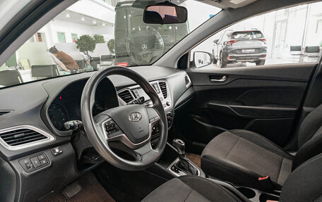 Hyundai Solaris II рестайлинг, 2019 год, 1 274 000 рублей, 20 фотография