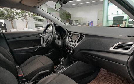 Hyundai Solaris II рестайлинг, 2019 год, 1 274 000 рублей, 15 фотография