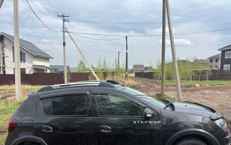 Renault Sandero II рестайлинг, 2015 год, 1 000 000 рублей, 4 фотография