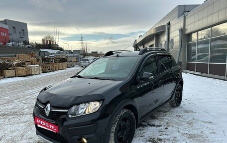 Renault Sandero II рестайлинг, 2015 год, 1 000 000 рублей, 5 фотография