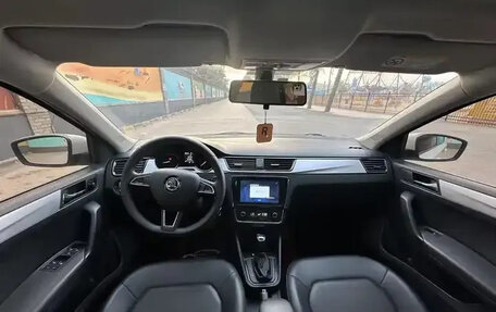 Skoda Rapid II, 2020 год, 1 415 000 рублей, 7 фотография