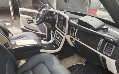 Cadillac Escalade II, 2001 год, 1 450 000 рублей, 14 фотография