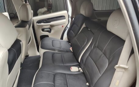 Cadillac Escalade II, 2001 год, 1 450 000 рублей, 21 фотография
