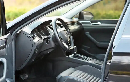 Volkswagen Passat B8 рестайлинг, 2021 год, 2 112 000 рублей, 7 фотография