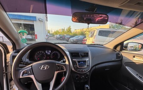 Hyundai Solaris II рестайлинг, 2016 год, 1 240 000 рублей, 8 фотография