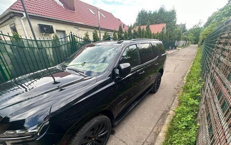 Chevrolet Tahoe IV, 2022 год, 8 000 000 рублей, 3 фотография