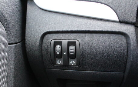 Renault Scenic III, 2011 год, 870 000 рублей, 10 фотография