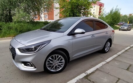 Hyundai Solaris II рестайлинг, 2019 год, 1 630 000 рублей, 10 фотография