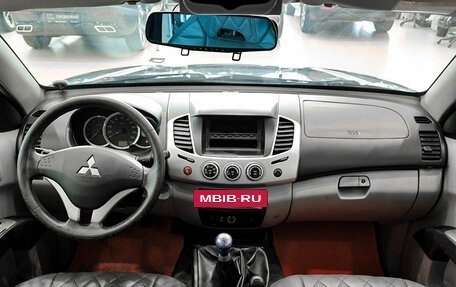 Mitsubishi L200 IV рестайлинг, 2011 год, 1 099 000 рублей, 17 фотография