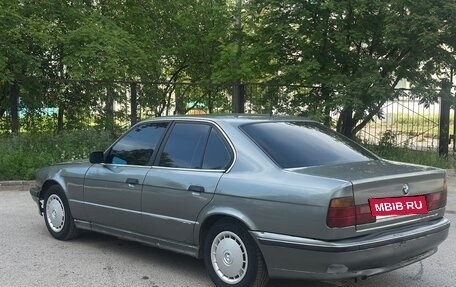 BMW 5 серия, 1993 год, 299 999 рублей, 2 фотография
