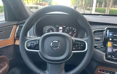 Volvo XC90 II рестайлинг, 2022 год, 4 552 000 рублей, 7 фотография