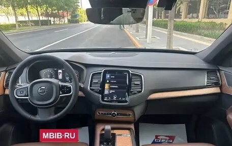 Volvo XC90 II рестайлинг, 2022 год, 4 552 000 рублей, 11 фотография