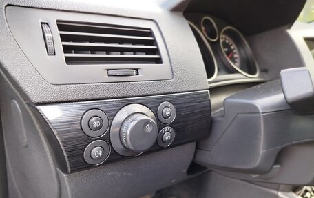 Opel Astra H, 2005 год, 520 000 рублей, 12 фотография