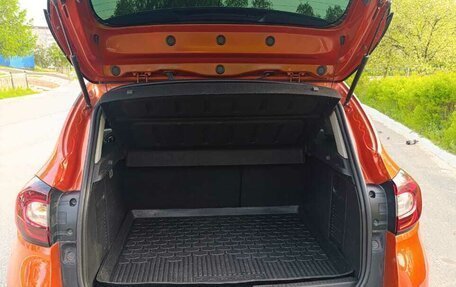 Renault Kaptur I рестайлинг, 2017 год, 1 560 000 рублей, 8 фотография