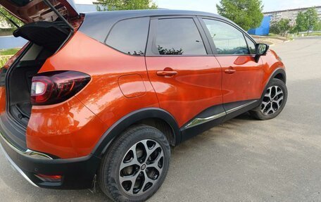 Renault Kaptur I рестайлинг, 2017 год, 1 560 000 рублей, 9 фотография