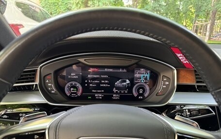 Audi A8, 2019 год, 6 800 000 рублей, 15 фотография