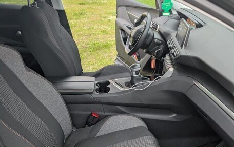Peugeot 3008 II, 2020 год, 1 800 000 рублей, 9 фотография