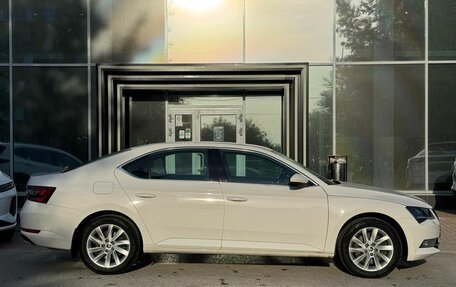 Skoda Superb III рестайлинг, 2019 год, 2 799 000 рублей, 6 фотография