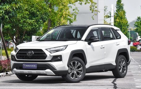 Toyota RAV4, 2024 год, 3 410 000 рублей, 1 фотография