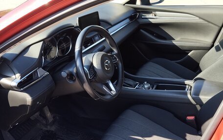Mazda 6, 2019 год, 2 350 000 рублей, 13 фотография