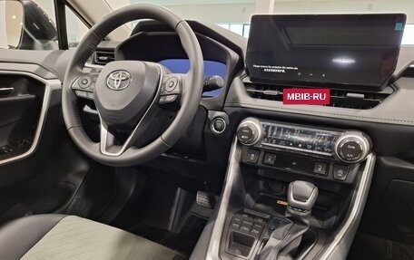 Toyota RAV4, 2024 год, 3 900 000 рублей, 19 фотография