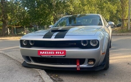Dodge Challenger III рестайлинг 2, 2020 год, 5 500 000 рублей, 9 фотография
