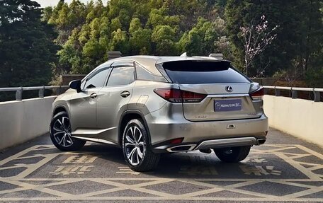 Lexus RX IV рестайлинг, 2021 год, 4 550 000 рублей, 4 фотография