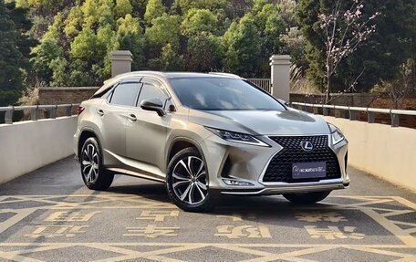 Lexus RX IV рестайлинг, 2021 год, 4 550 000 рублей, 3 фотография