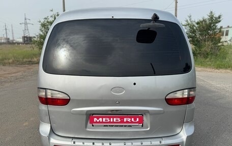 Hyundai H-1 II рестайлинг, 2007 год, 800 000 рублей, 8 фотография