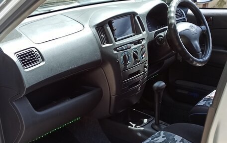 Toyota Probox I, 2005 год, 599 000 рублей, 32 фотография